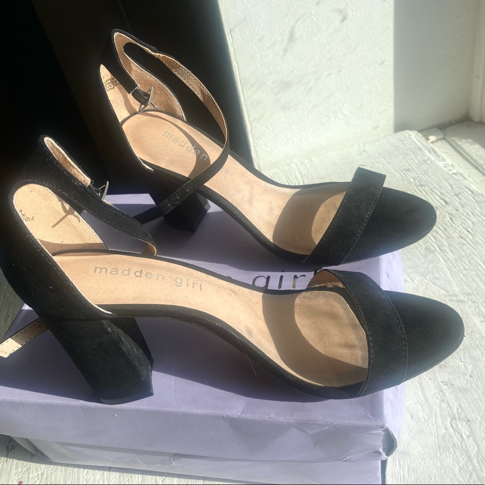 Black heels